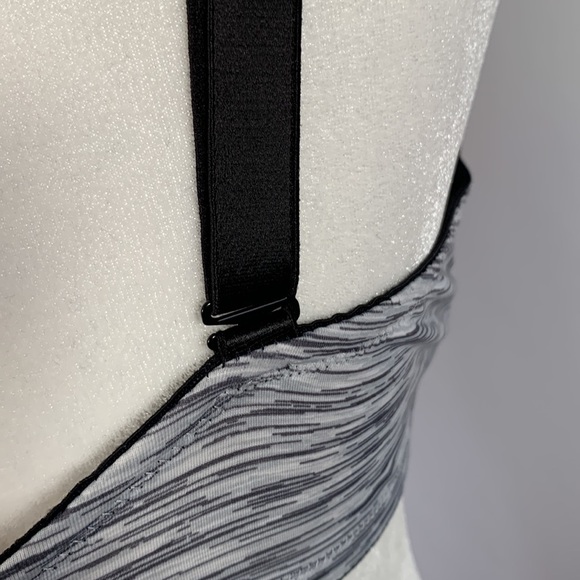 PINK Victoria’s Secret Grey Lightly Lined Bra 36DD - Picture 6 of 8